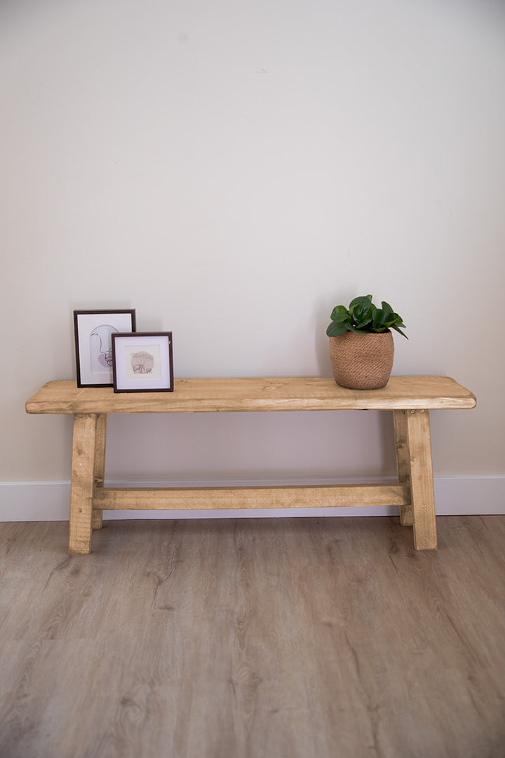 Baan Woods houten bankje in lichtbruine kleur