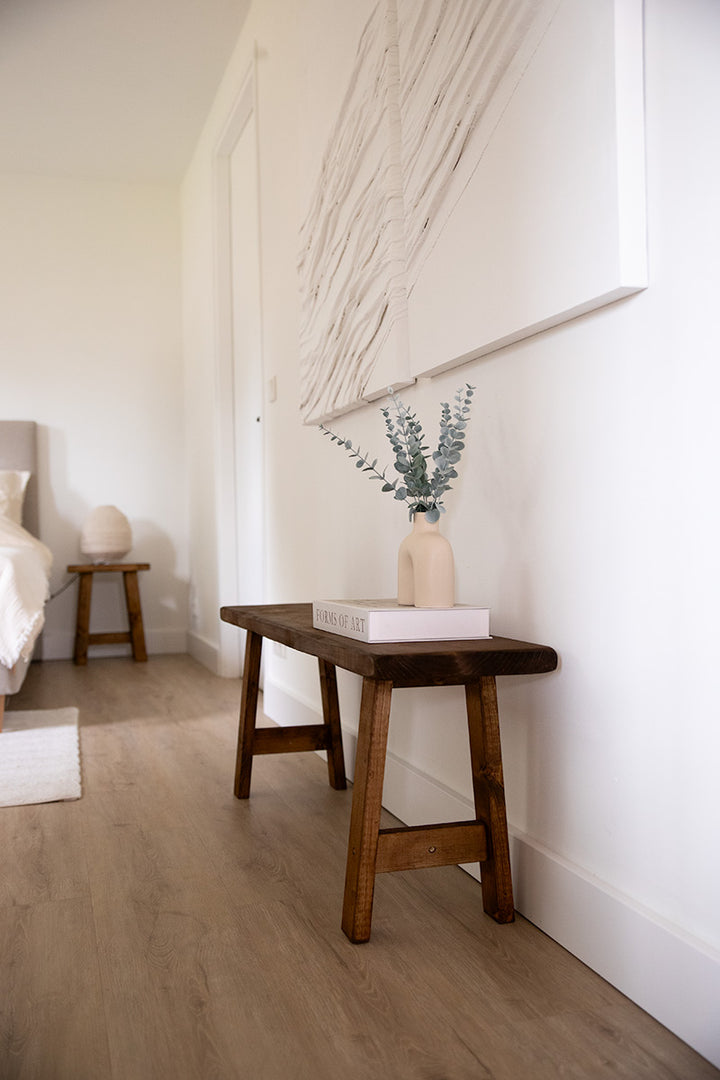 Houten bankje voor in de slaapkamer
