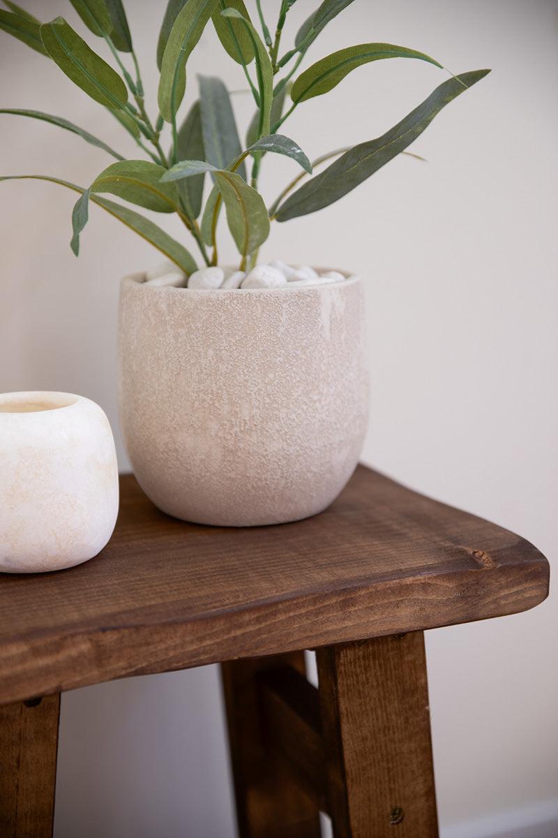 Houten kruk, ideaal als extra zitplek of decoratief element