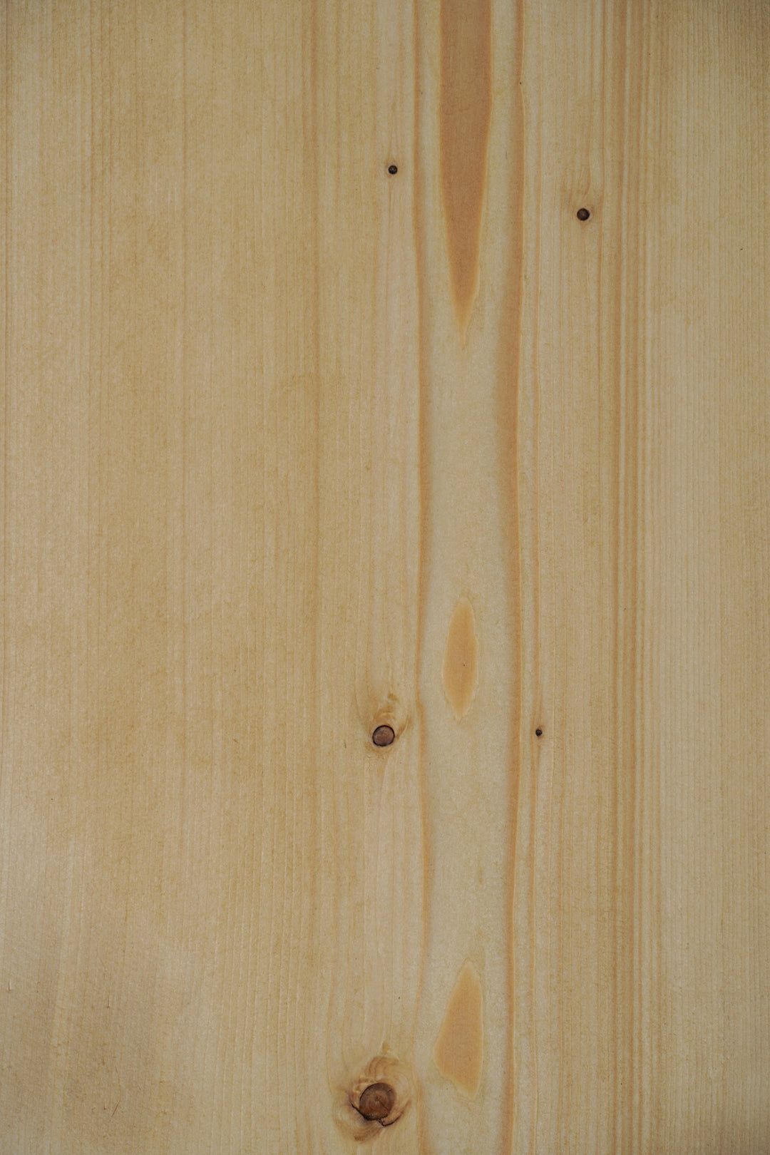 Houten staaltje in de kleur lichtbruin van Baan Woods