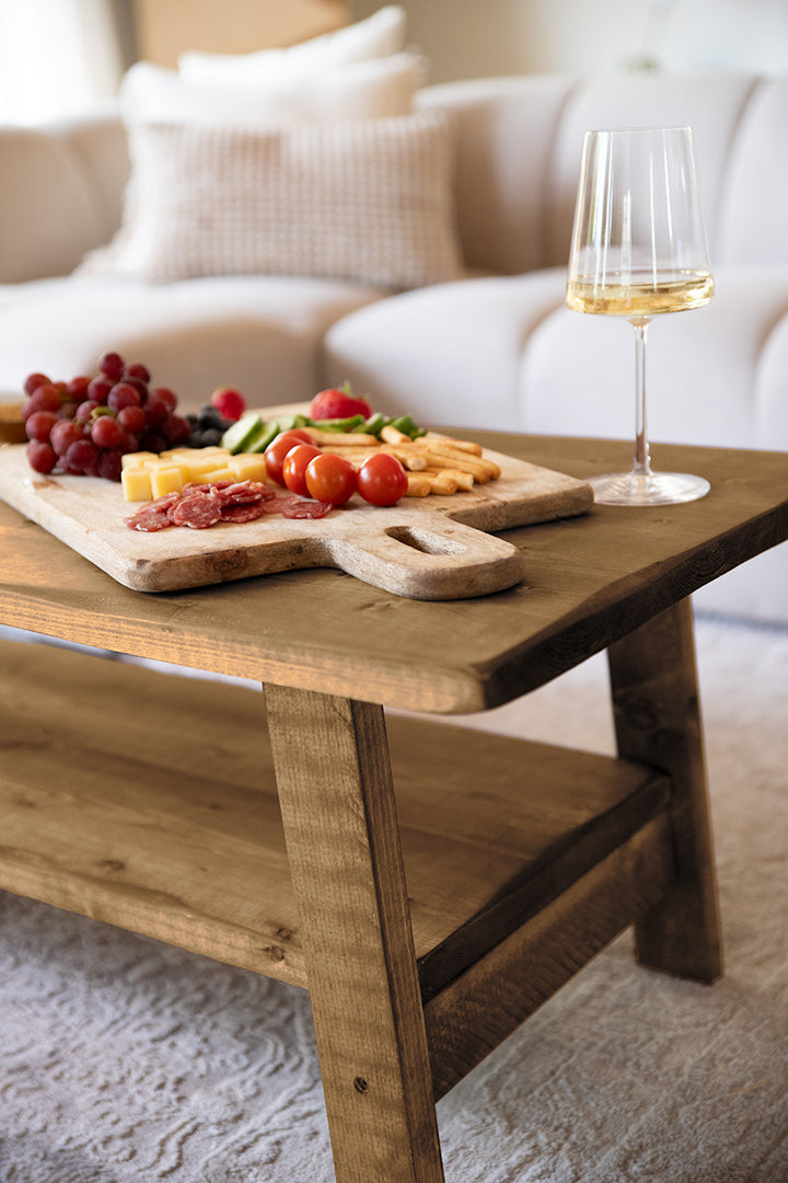 Salontafel Beer in een middenbruine houten kleur