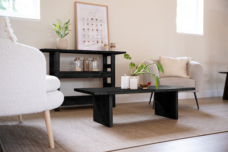 Houten robuuste salontafel en sidetable in de kleur zwart 