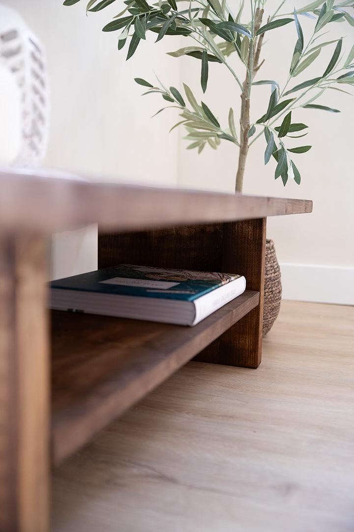 Detail van het tussenblad van salontafel Mine