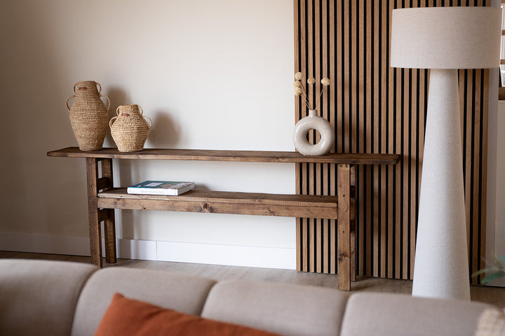 Houten sidetable Baan, subtiel en een toevoeging aan je interieur