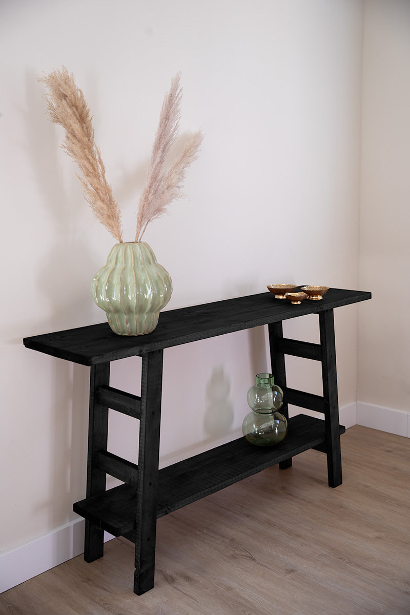 Zwarte sidetable Mood van Baan Woods met tussenblad 
