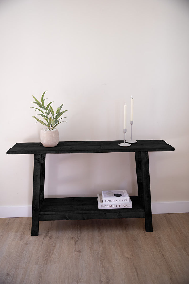 Sidetable Woods van Baan Woods, robuuste houten tafel met natuurlijke uitstraling 