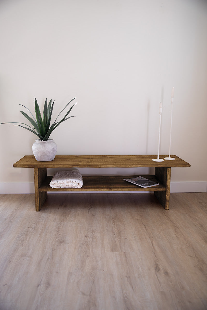 Baan Woods tv-meubel van duurzaam massief hout