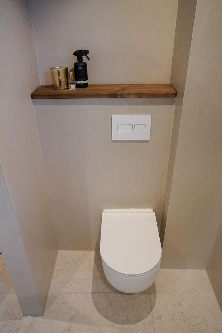 Toiletplank van Baan Woods in de kleur donkerbruin