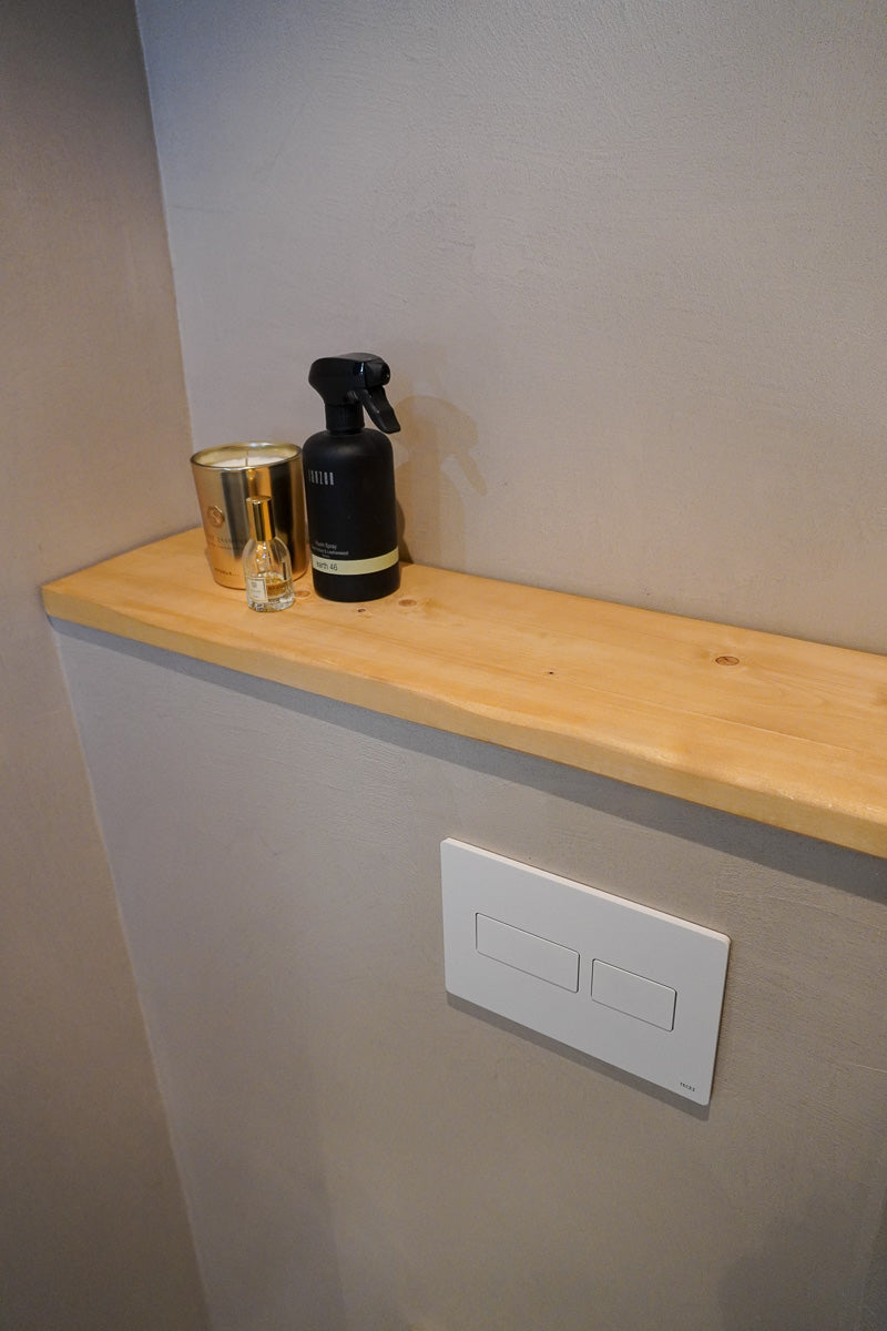 Toiletplank van Baan Woods in de kleur lichtbruin