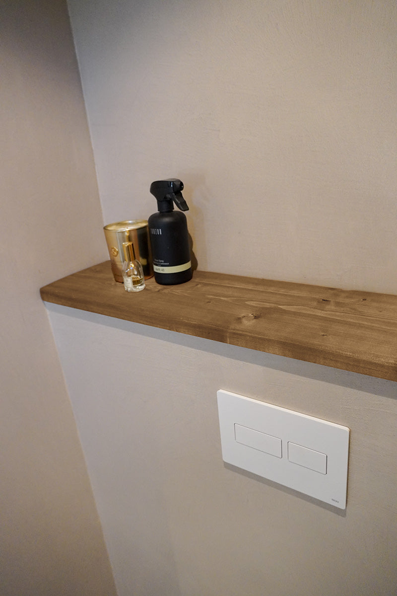 Toiletplank van Baan Woods in de kleur middenbruin