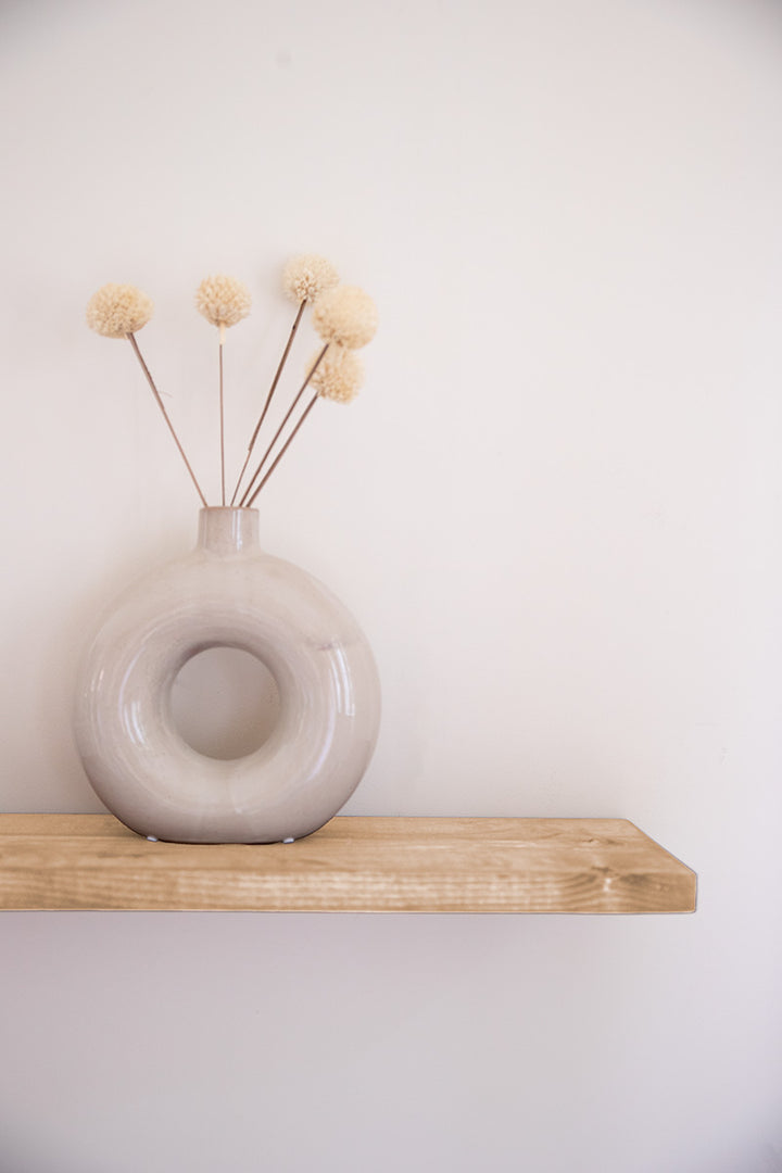 Lichtbruine zwevende wandplank van Baan Woods 